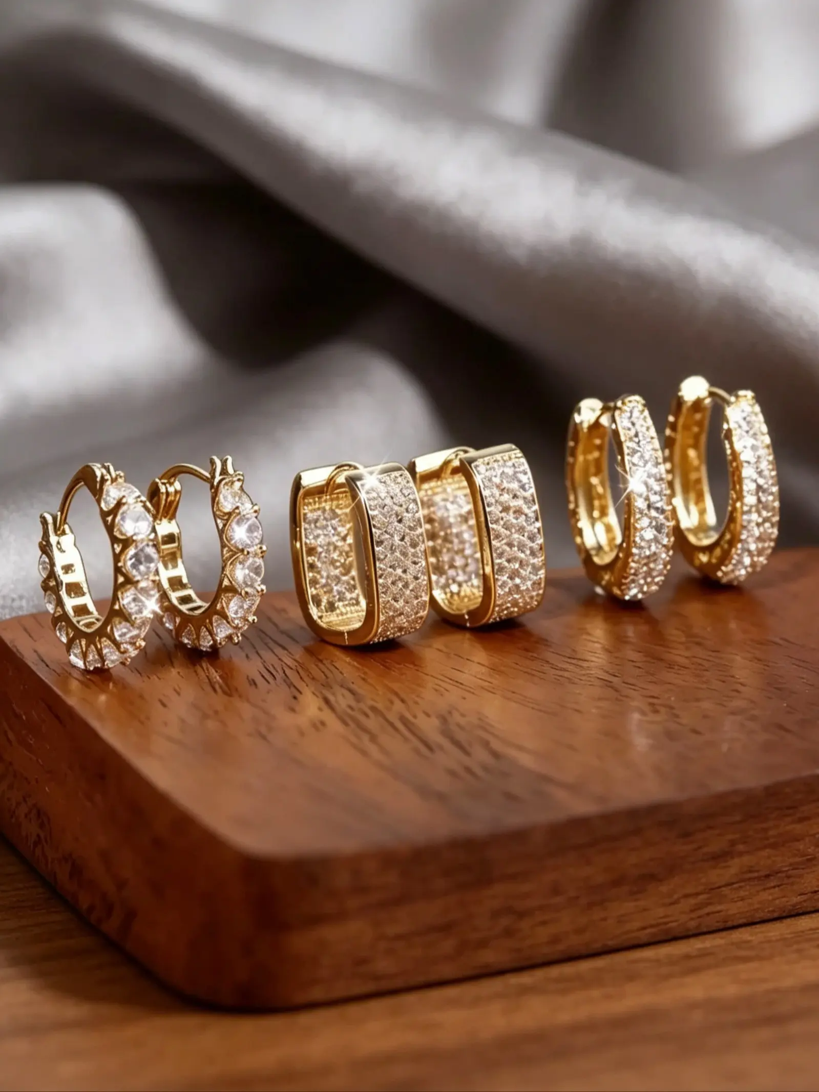 Elegant 3 Pairs 14k Gold Plated Multi-Layer Round Rings Women's Earrings Set, Geometric Design with Circular Clip-On Studs, Model Cdnad0002