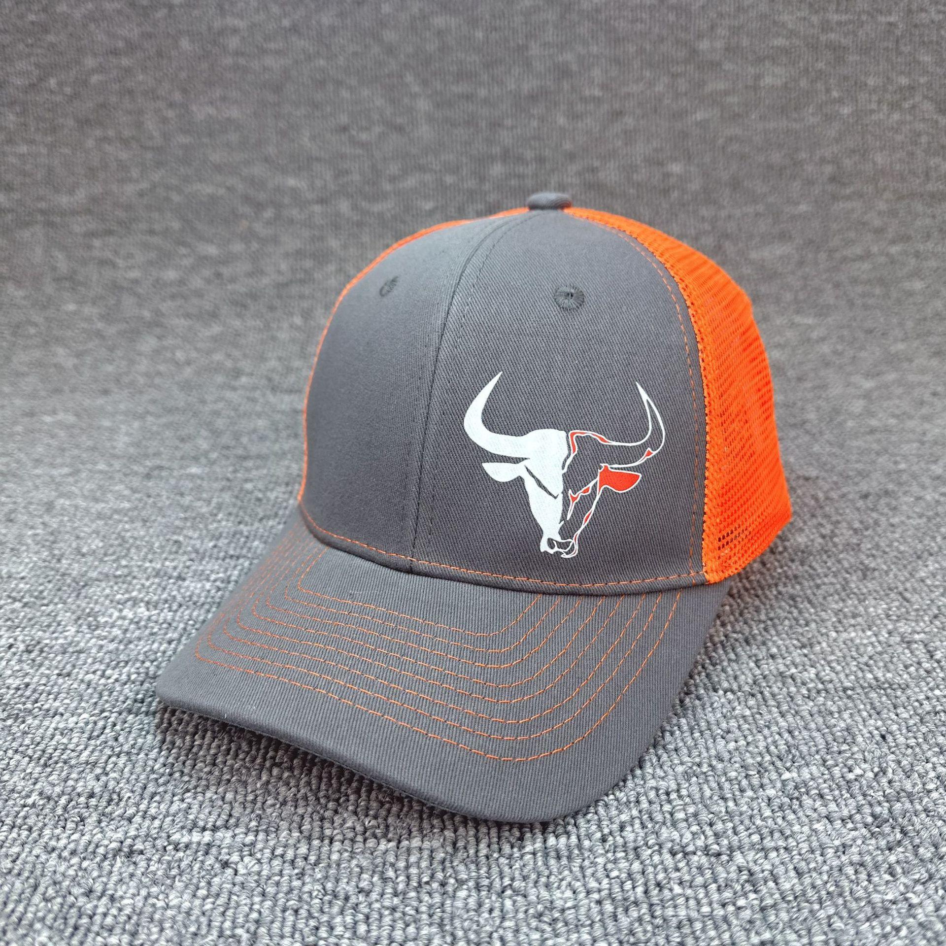 New cow head print sunshade mesh cap, casual baseball cap for European and American men and women, suitable for couples, versatile