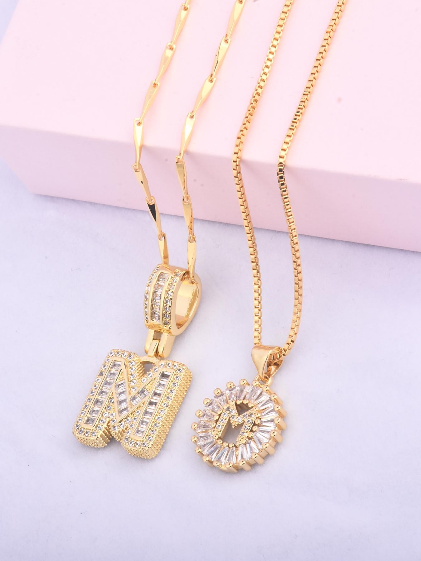 Initials Necklace with Box, 26 Letters Pendant Necklace for Women & Girls, Fashion Jewelry for Party, Daily Decor, Trendy All-match & Exquisite Jewelry for Birthday Gift, Initial Necklace Set