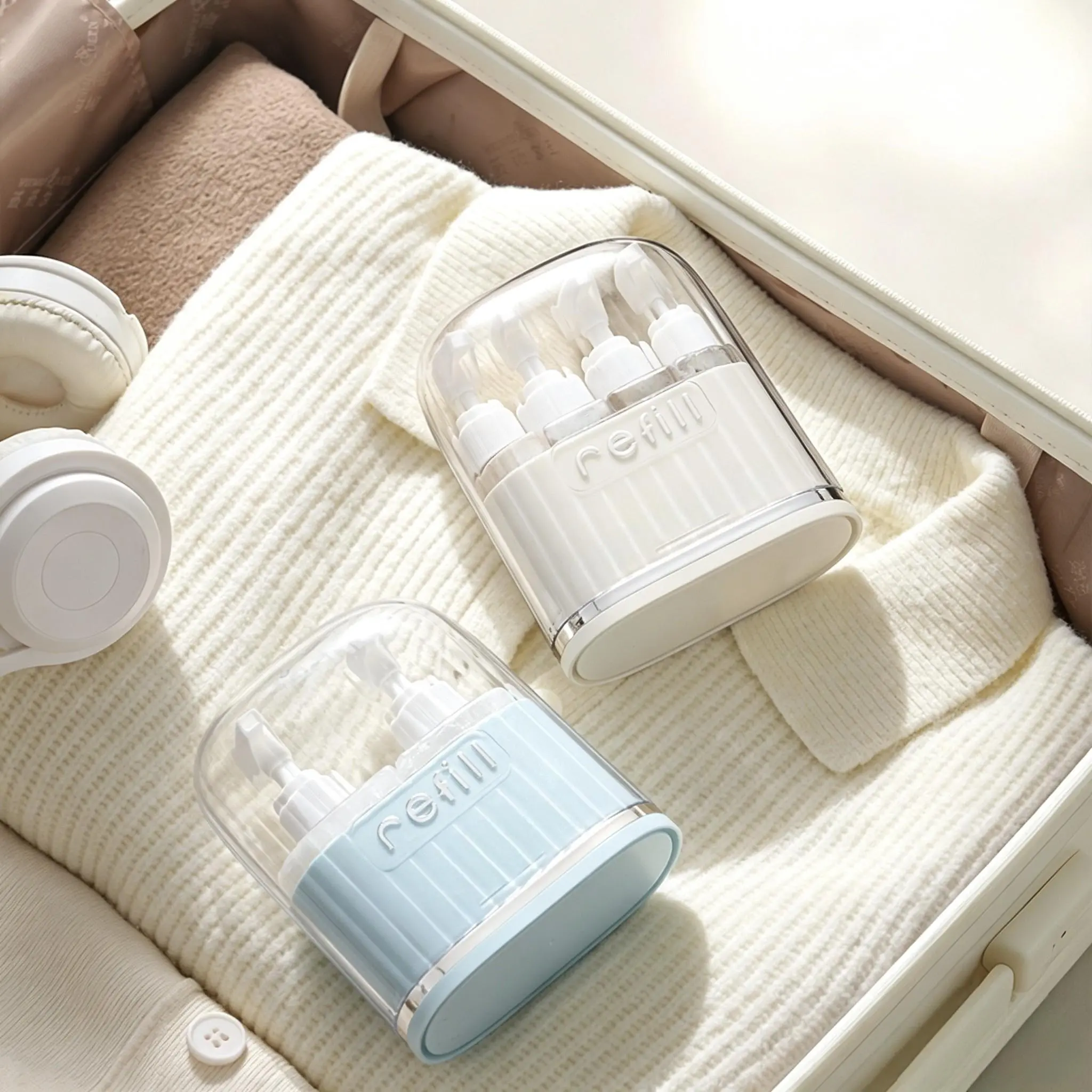 Travel Refillable Pump Bottle Set 40ml/80ml Leak Proof Cosmetic Dispenser TSA Airplane Approved Portable Travel Toiletry Bottles For Shampoo Lotion Body Wash Cleanser With Protective Cover & Label Stickers Travel Business Trip Accessories
