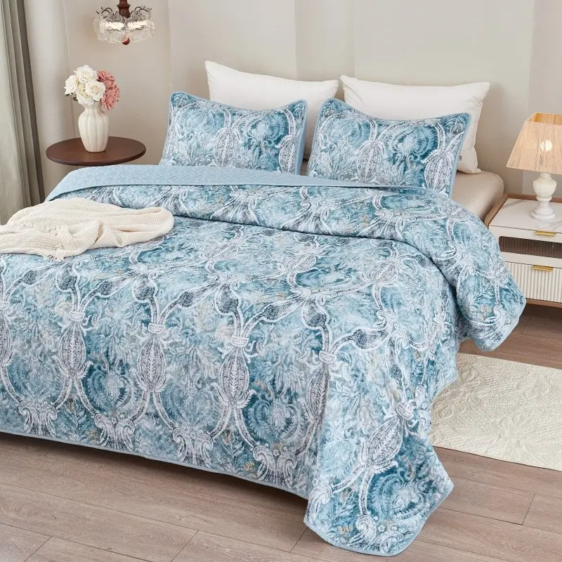 New Classical Luxury Thick Quilted Three-Piece Bed Set, Vintage Ink Wash Damask Totem Lightweight Breathable Cover, Soft Dual-Sided Pillowcase Included