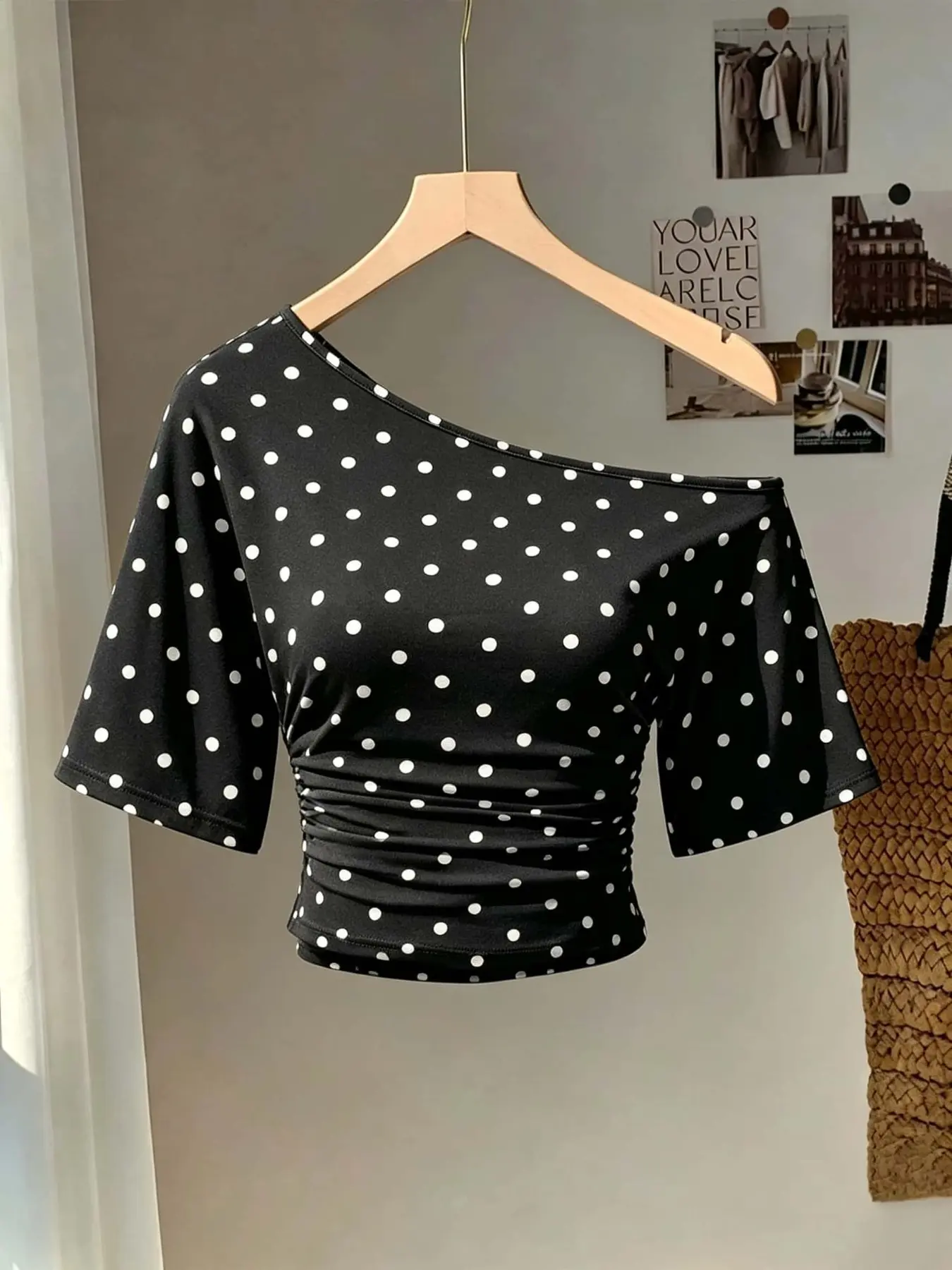 Women's Asymmetric One-Shoulder Five-Finger Sleeve T-Shirt, Waist Cinch Multi-Layer Ruched, Elastic Slim Fit Short Top, Office Wear Asymmetrical