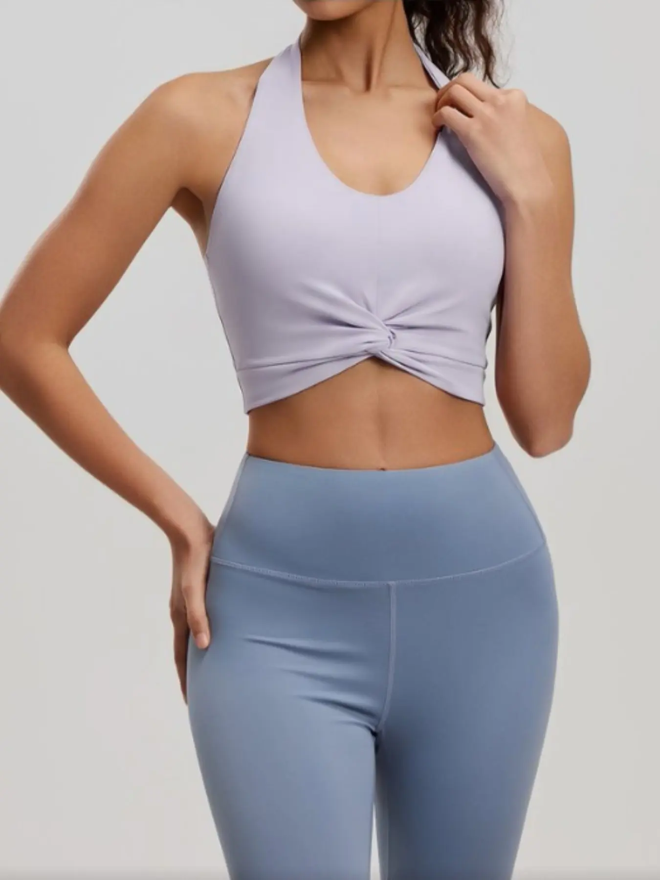 Single-piece, multi-pack women's halter sports underwear, double-sided brocade high-elastic breathable fabric, autumn and winter yoga exercise vest, simple and elegant when going out, comfortable and versatile, available in multiple colors