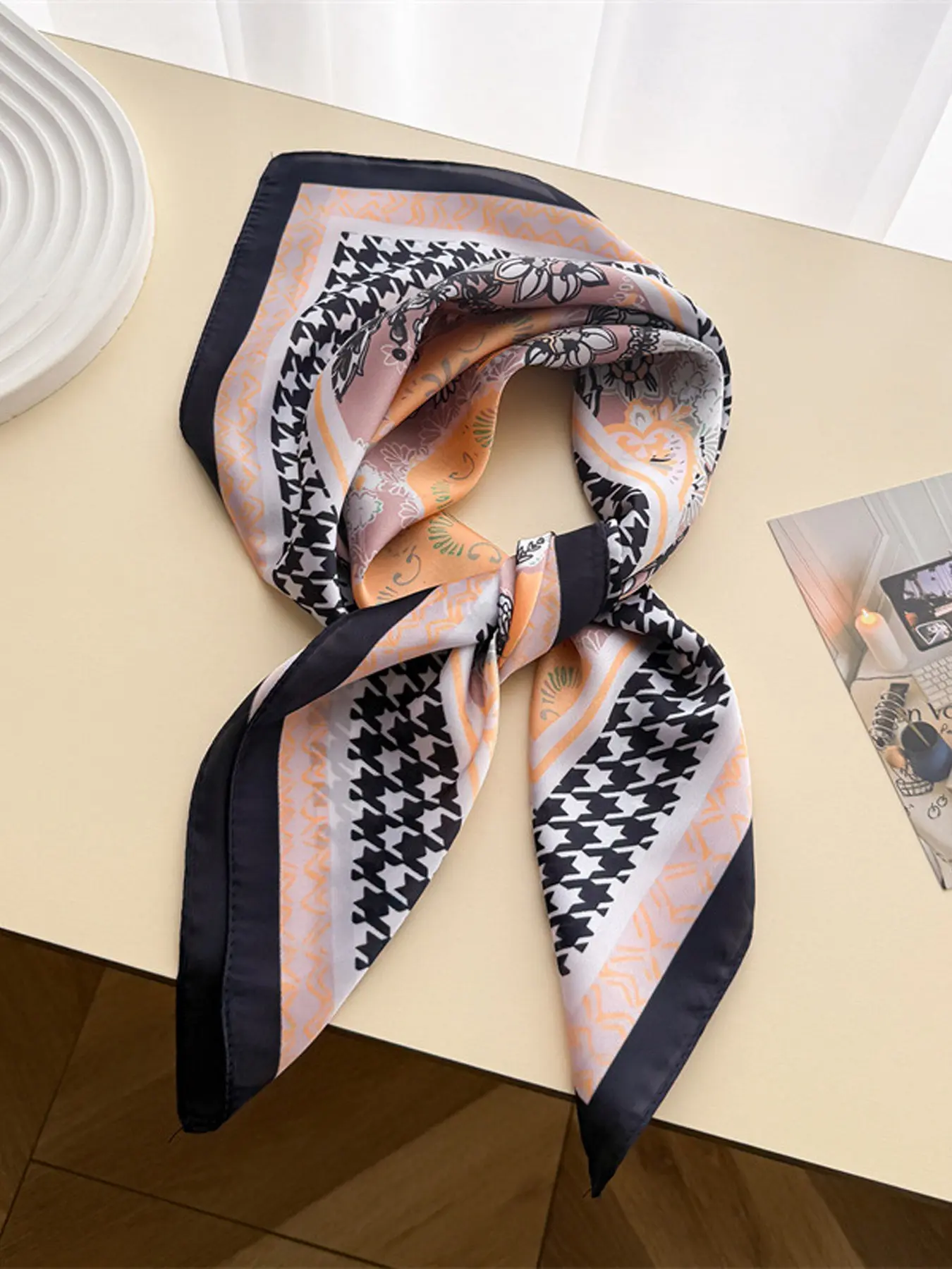 Vintage Houndstooth Floral Silk Scarf, Soft Satin Material, Versatile Tie, Hairband, Handbag Ribbon, Boho Style, All Seasons