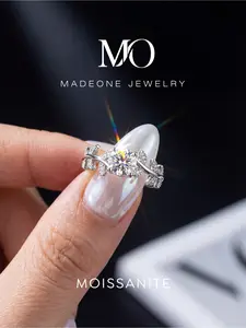 1 Pc Elegant Four Prong Rings with 1.0ct Synthetic Moissanite for Women Party Copper Fine Jewelry