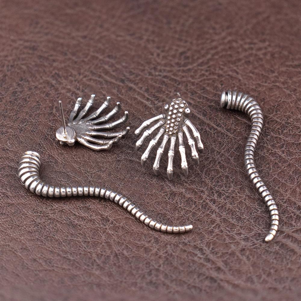 Retro Monster Spider Stud Earrings Punk Rock Style High Quality Stainless Steel Piercing Earring Fashion Charm Women Ear Jewelry