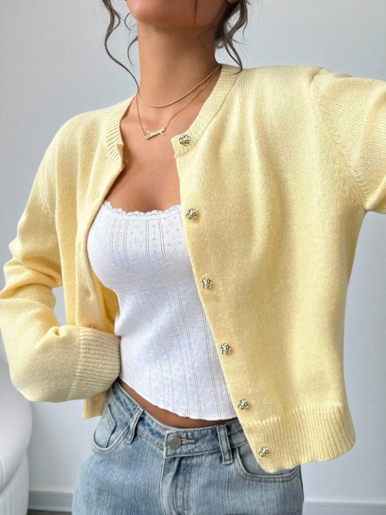 Plus Size Women’s Button Front Basic Cardigan Sweater, Long Sleeve Round Neck Knit Cardigan Top for Daily Wear, Office, Weekend and Casual Outfits