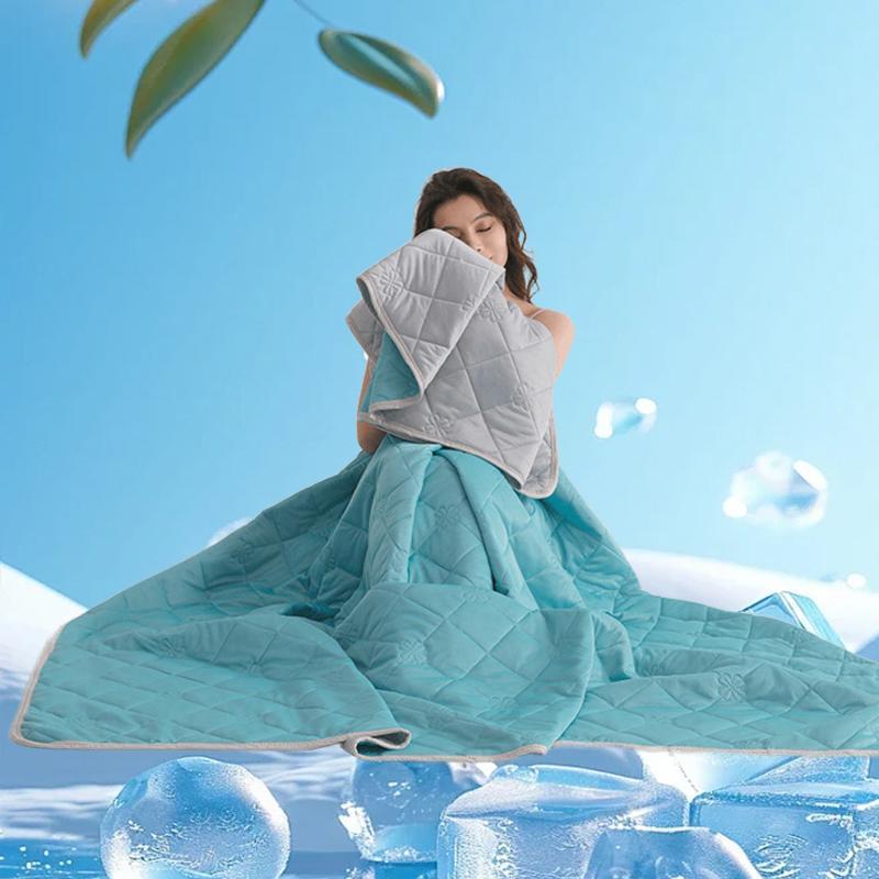 1 count Cooling Summer Blanket, Soft Breathable Bedding, Lightweight Throw for Living Room, Ideal for Hot Weather Sleep,