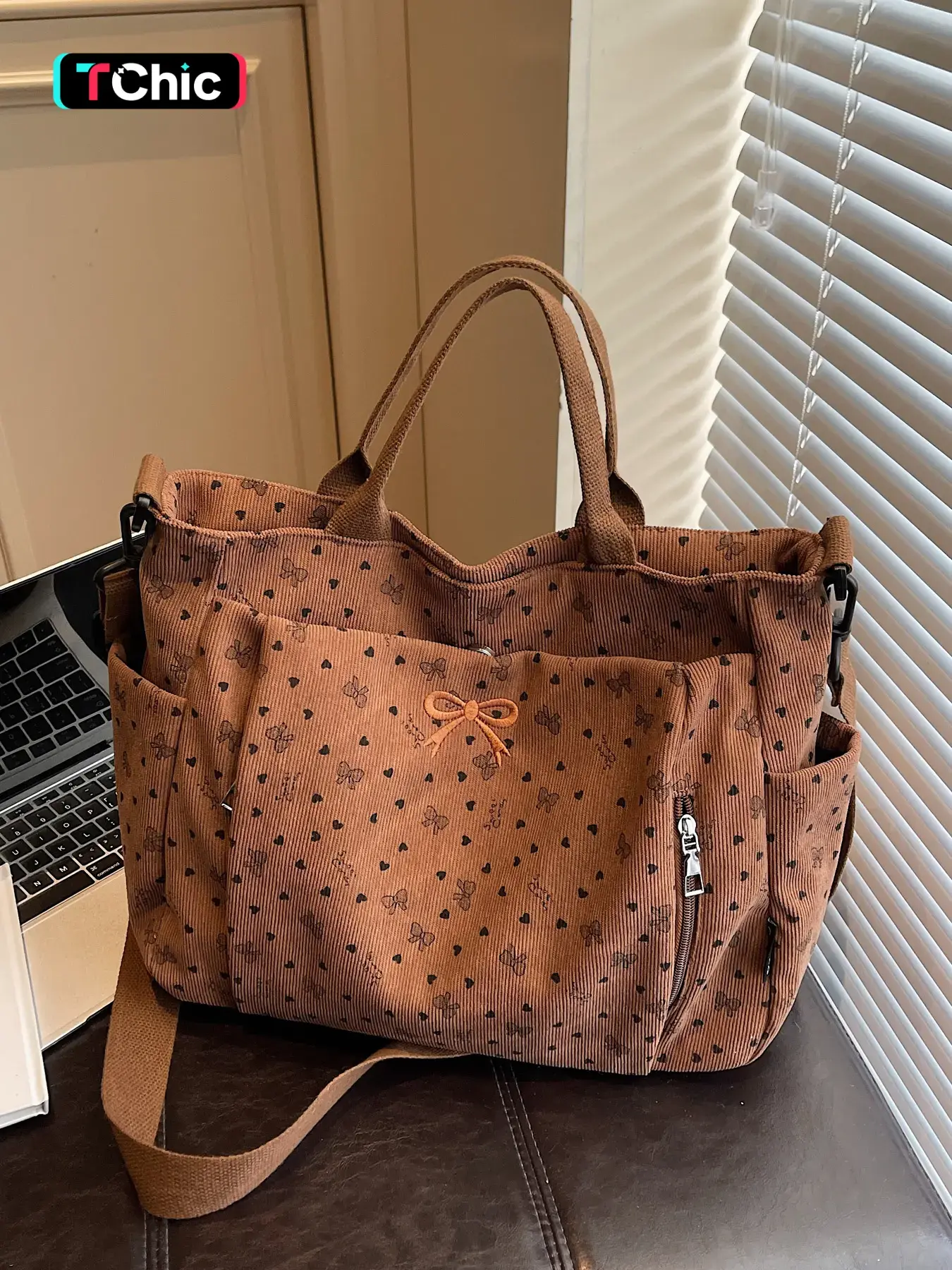 Korean-Style Ballet-Inspired Floral Aesthetic Tote Bag for Girls Corduroy Soft Multi-Pocket Handbag Casual Trendy Bag Spacious Design for Shoulder or Crossbody Wear New Commuter Bag for Students and Travel Fashionable Tote Bag Casual Handbags