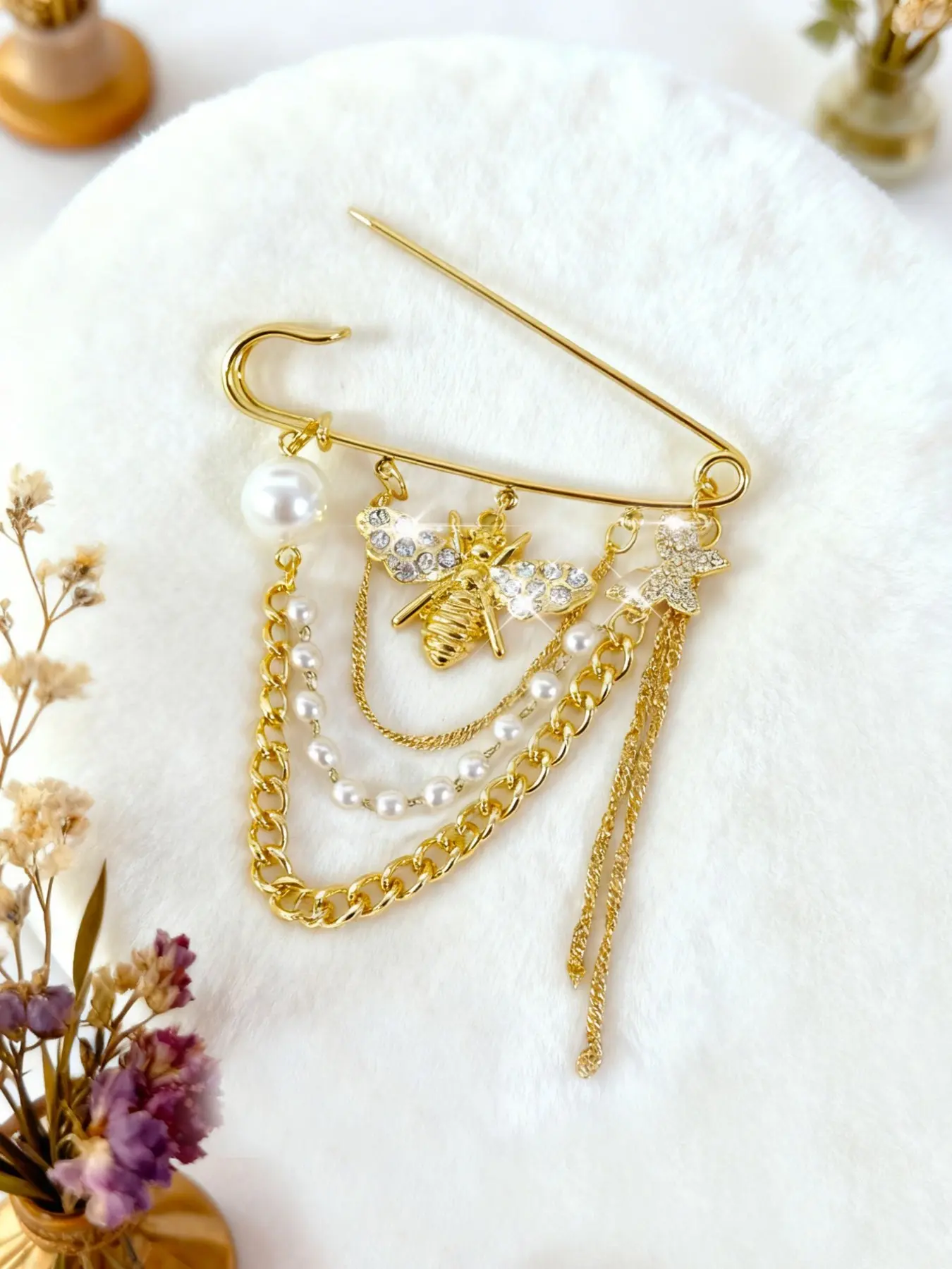 1pc Gold Bee & Butterfly Rhinestone Brooch With Multi-Layer Chain Tassel, Vintage Style Safety Pin, Suitable For Wearing With Suits, Dresses, Scarves, Sweaters, Formal Dresses, Pants Chains, Fashion Party Jewelry Accessory, Women Gift