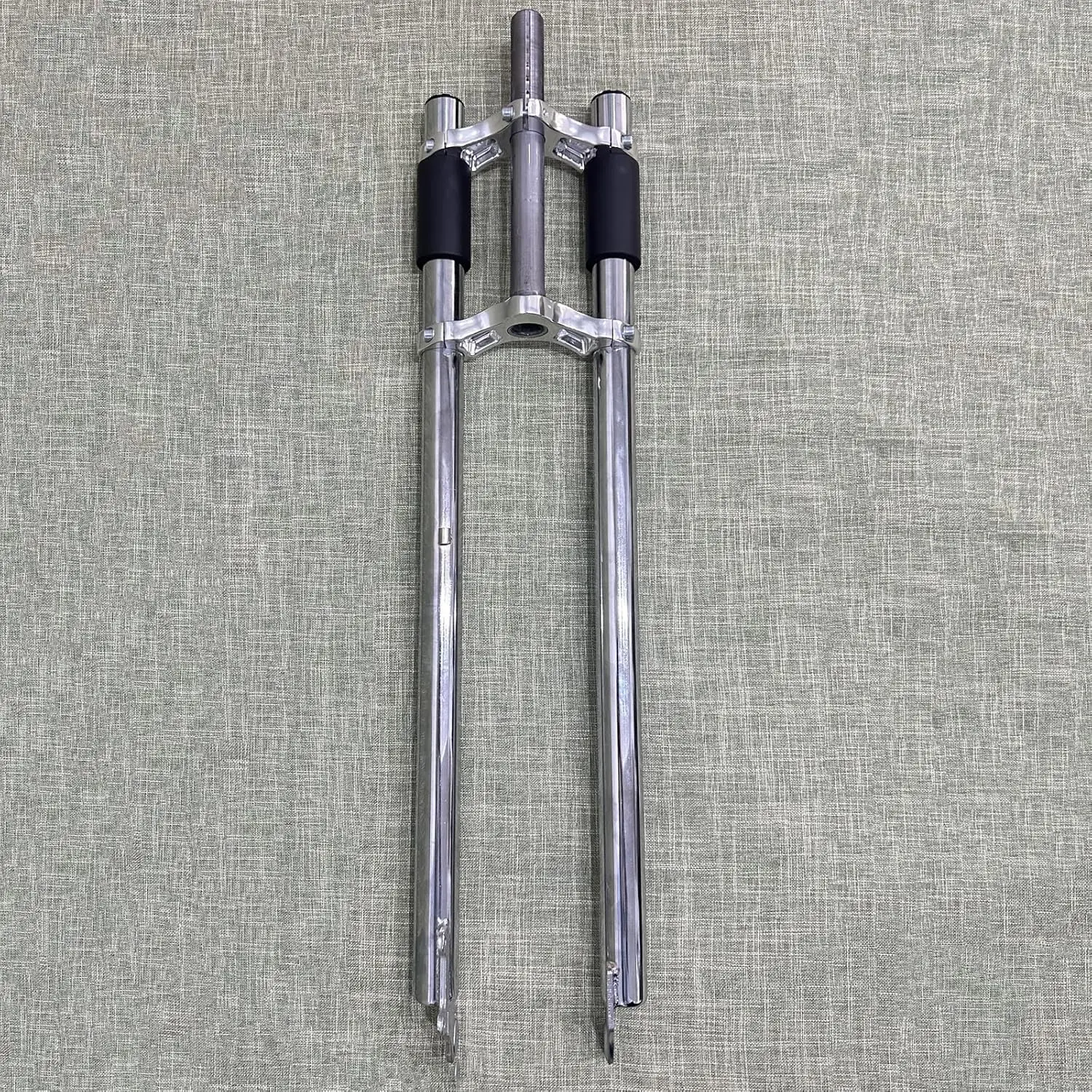 Non-Suspension Bicycle Fork - 1 inch Threaded Triple Tree, Double Shoulder Design, Fits 26"/700C/29 Wheels & 3.5" Tires