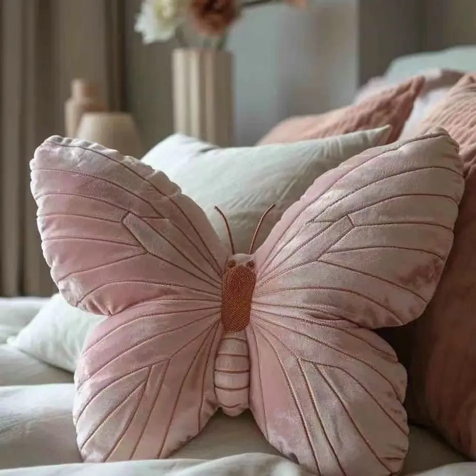 Cute Original Heart Butterfly Pillow, Girls Bedroom Decor Essentials, Soft Pink Plush Decorative Cushion, Lovely Aesthetic Throw Pillow for Sofa & Bedside Girls Room Styling