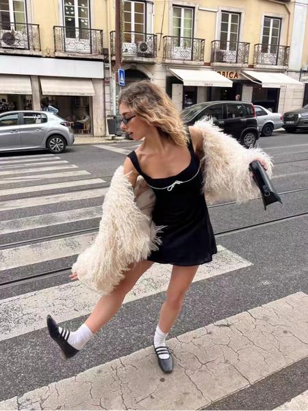 Eco-Friendly Faux Fur Short Coat for Women, Stylish French High-End Design, Perfect for Autumn & Winter Fashion