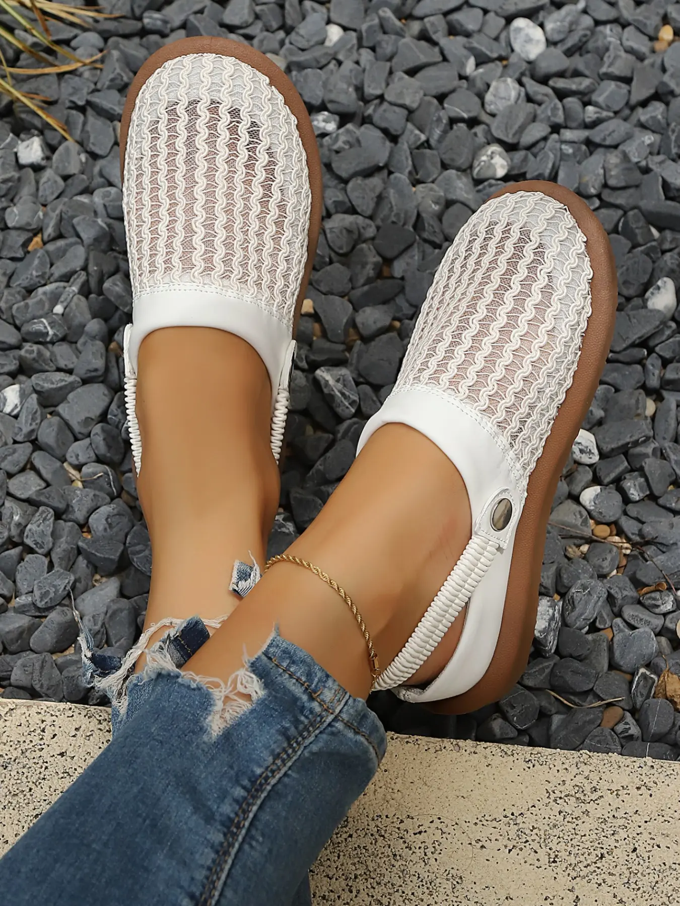 Women's Hollow Out Mesh Slippers, Adjustable Buckle Thick Sole, Breathable Knit Mules, Fashionable All-Season Footwear, Versatile Daily Wear