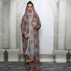 Middle Eastern Women's Scarf-Style Prayer Robe, Long Loose Comfortable Modest Printed Dress, Elegant Floral Trim Design, Perfect for Daily Wear For Muslim Modesty Clothing