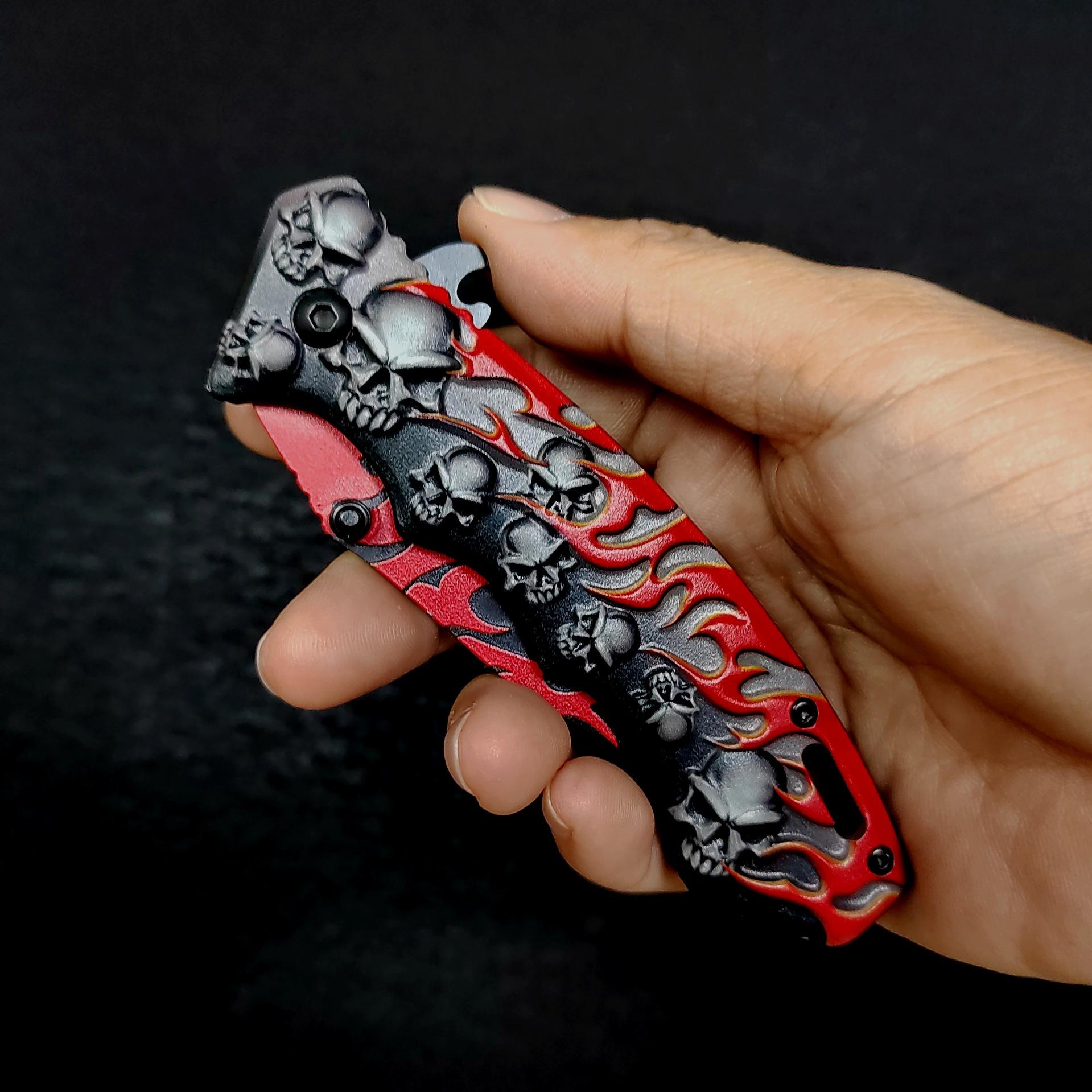 Wholesale in-stock 3D skull pattern folding knife stainless steel outdoor survival folding knife outdoor mini knife