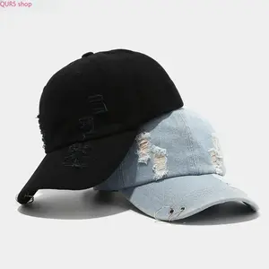 Unisex Ripped Retro Denim Cap With Metal Ring Details, Trendy Hip-Hop Streetwear Hat, Stylish Versatile Ornament Charm Can Be Used As Daily Bag Accessory For Men Women Casual Outfit Matching