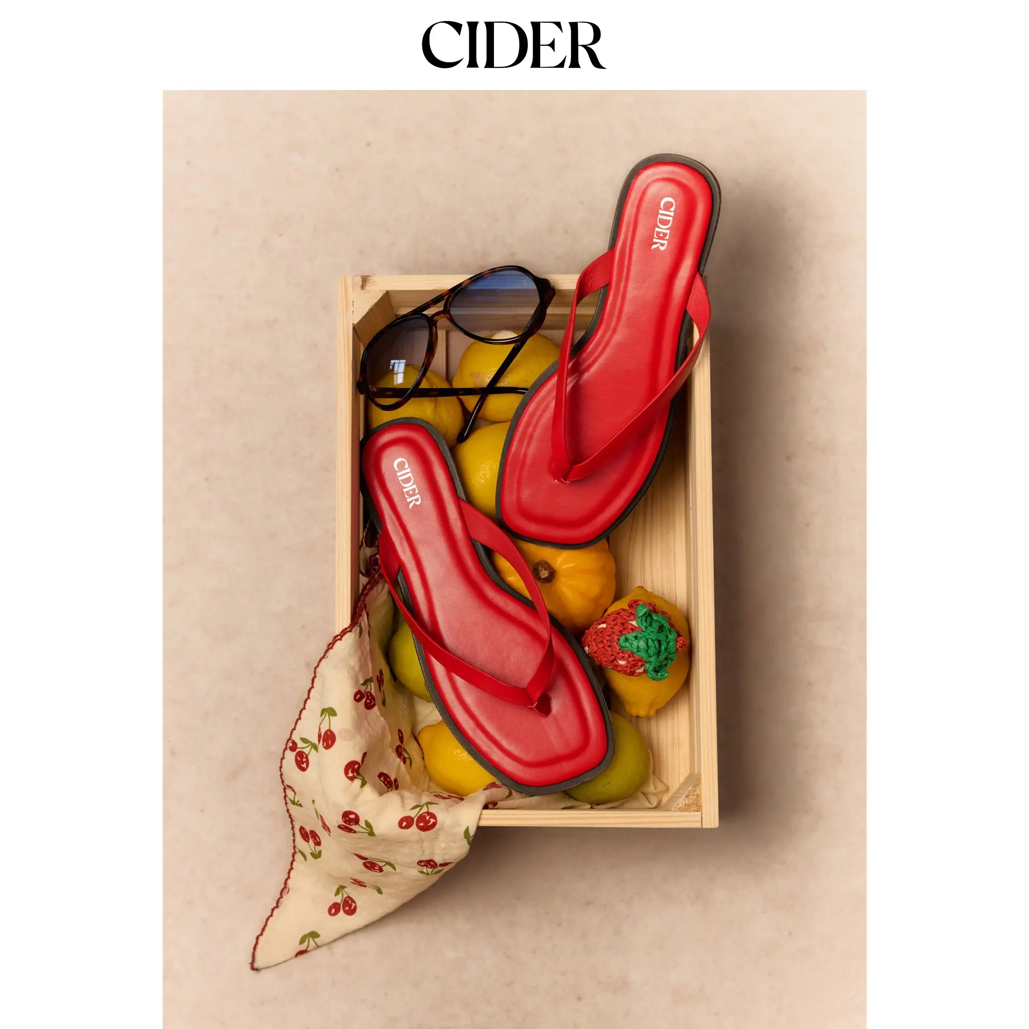 Cider SQUARE TOE FLIP-FLOP SLIPPERS