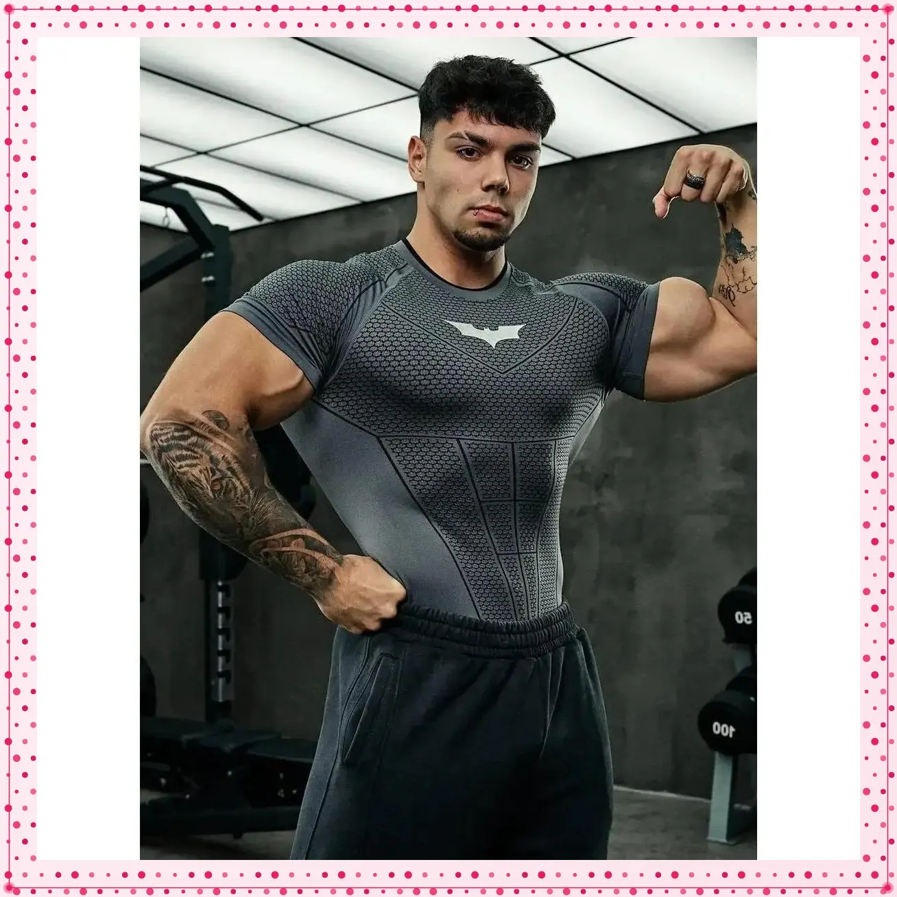 Bat Style New Men's Compression T-Shirt, Fitted, Suitable for Fitness, Running, Training, Quick-Drying Short Sleeve