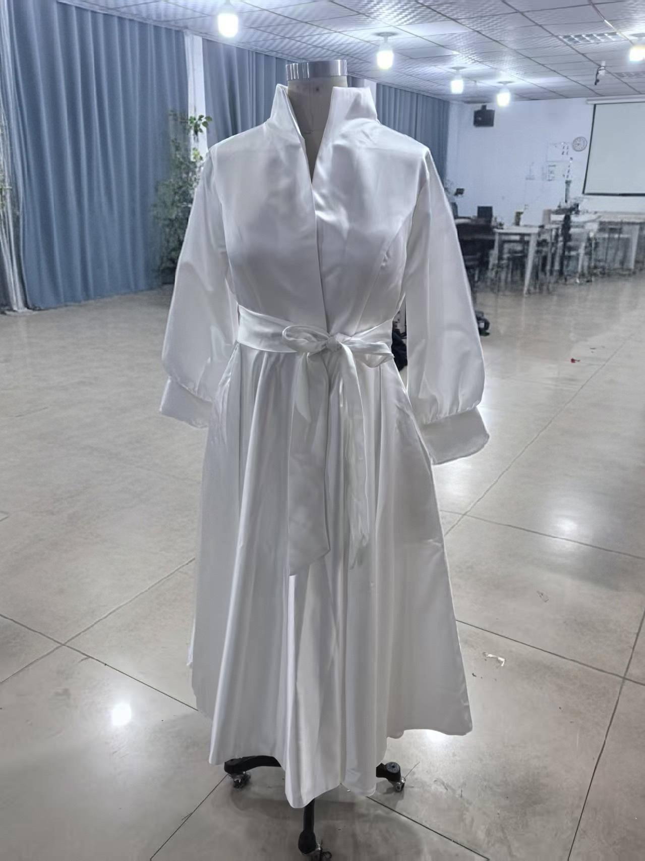 French Light Wedding Dress for Bride, Retro Minimalist Forest Style, Stand Collar, Long Style, Elegant V-Neck Going-Away Evening Dress for Women