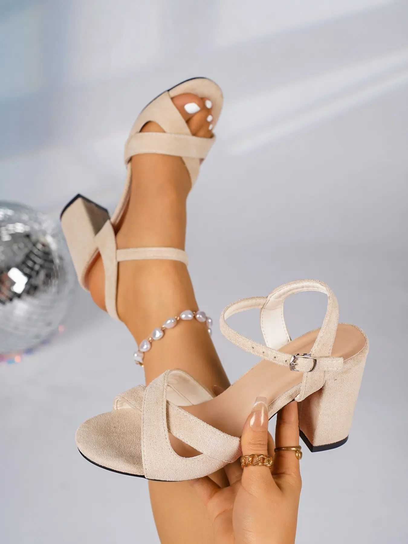 Elegant Cross-Over Hollow Out Velvet Sandals, Thick Square Heel, Back Strap, Versatile Women's Shoes for Office and Dates, Buckle Heeled Sandals