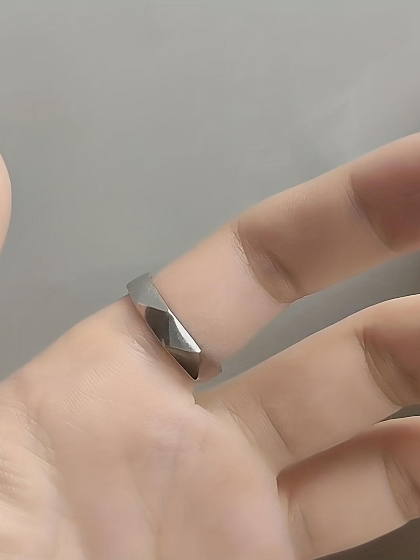 1 Piece Punk Geometric Design Stainless Steel Ring, 2023 Trendy Simple and Fashionable Stackable Statement Rings, Fashion Accessories for Both Men & Women, Matching Hand Jewelry, Hip Hop Punk Style Streetwear, Non Tarnish Jewelry