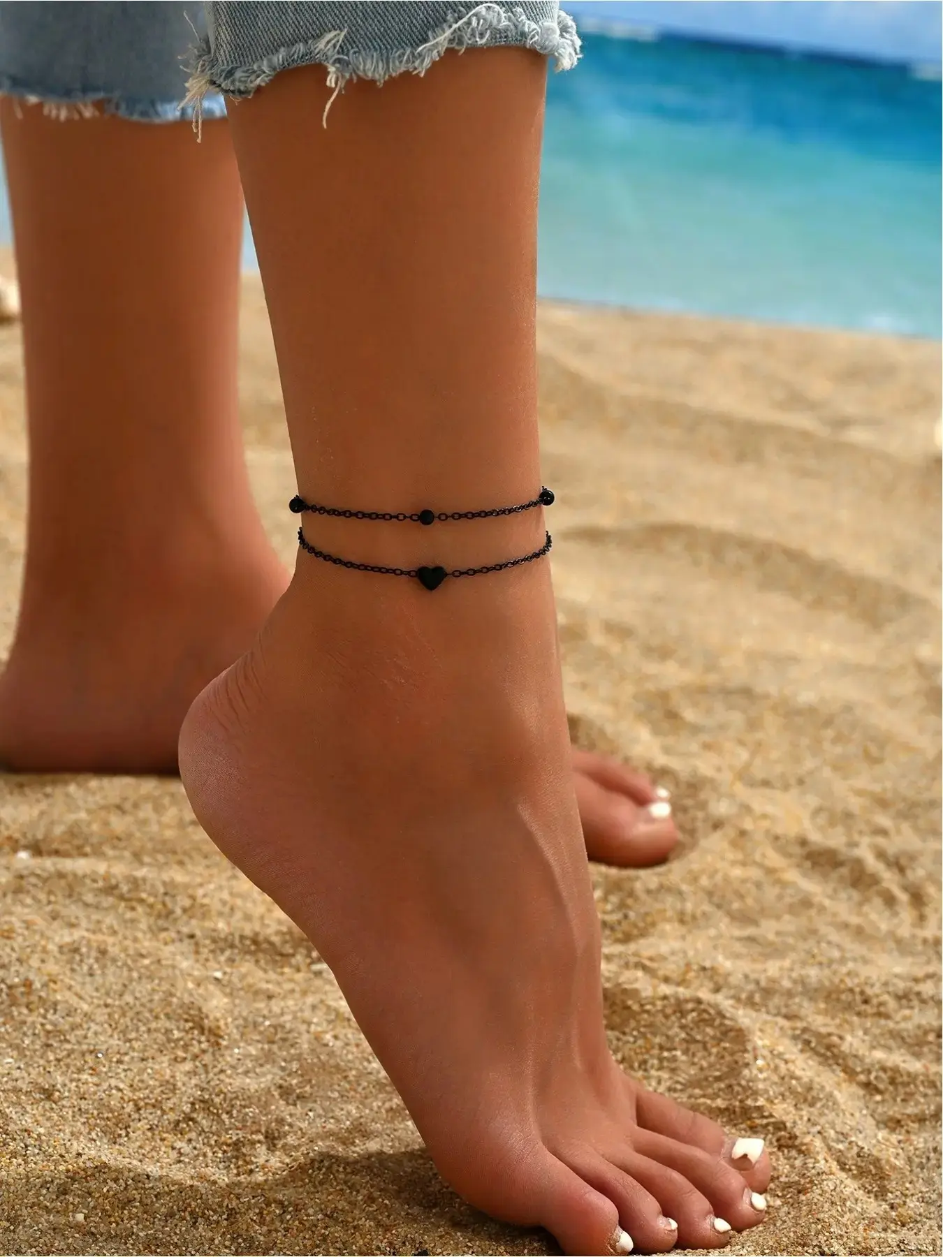 2pcs Women's Black Heart Anklet Set, Double Layer Beaded Ankle Bracelets, Minimalist Gothic Style Foot Chains, Adjustable Fashion Jewelry for Beach, Vacation and Everyday Wear, Fashionable Accessory