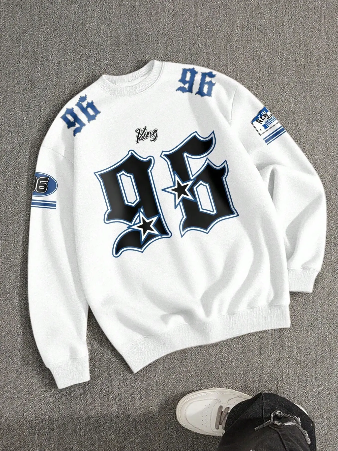 Trendy American Retro Star Print Sweatshirt, Soft Skin-Friendly Fabric, Casual Long Sleeve Top for Daily Commute and Outdoor Activities