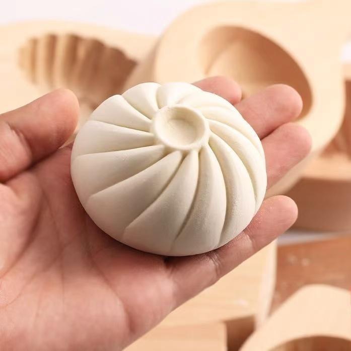 Wooden molds for making steamed buns, fancy steamed bread, pastries, mooncakes, and xiaolongbao (soup dumplings), large size, for home use.
