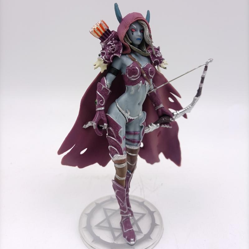 Collectible Anime Figure Statues - Resin Collectibles Suitable for / Use, Chibi-Style & Realistic Anime Characters, New Year's Gift for, Desk, Shelf Display - Resin Figurines