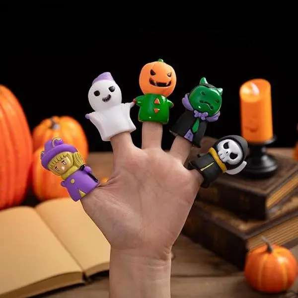 Unisex Playful Festive Halloween Finger Puppets - 5 Ghost Character Pieces, Halloween Candy Bucket Bag Party Supplies, Party Favors, Goodie Bag Fillers