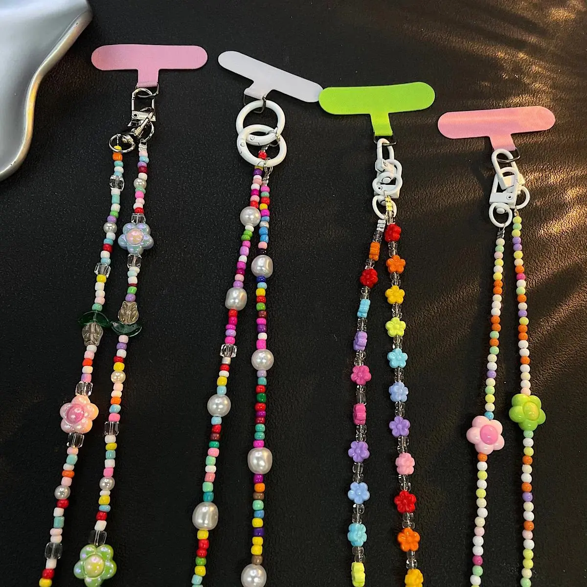 Y2K Dopamine Rainbow Flower Necklace Crossbody Phone Strap Camera Bags Colored Beaded Chain For Universal Phone Pearl Strap