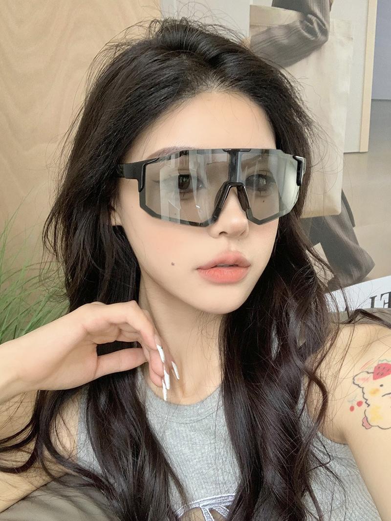 2026 New Arrival 7-Pack Unisex Outdoor Sunglasses – European American Style Large Frame, Windproof UV Protection for Cycling Fishing Travel