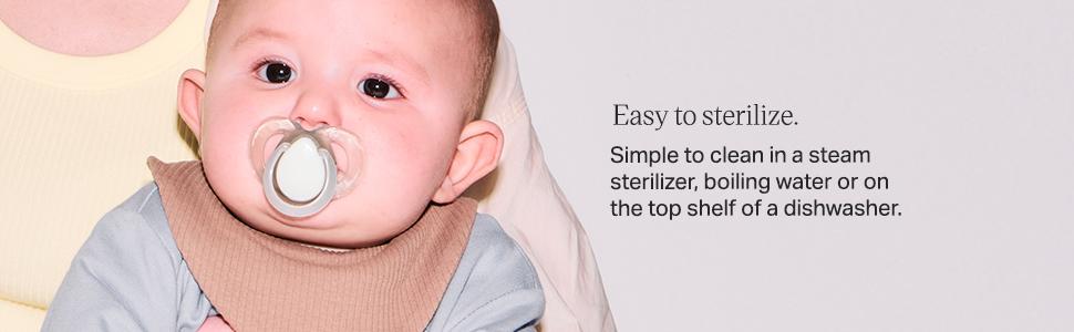 Tommee Tippee Night Time Pacifier, 18-36 Months, Symmetrical Silicone Baglet, BPA-Free Binkies, Glow in The Dark Technology, Green Rainbow, Pack of 6