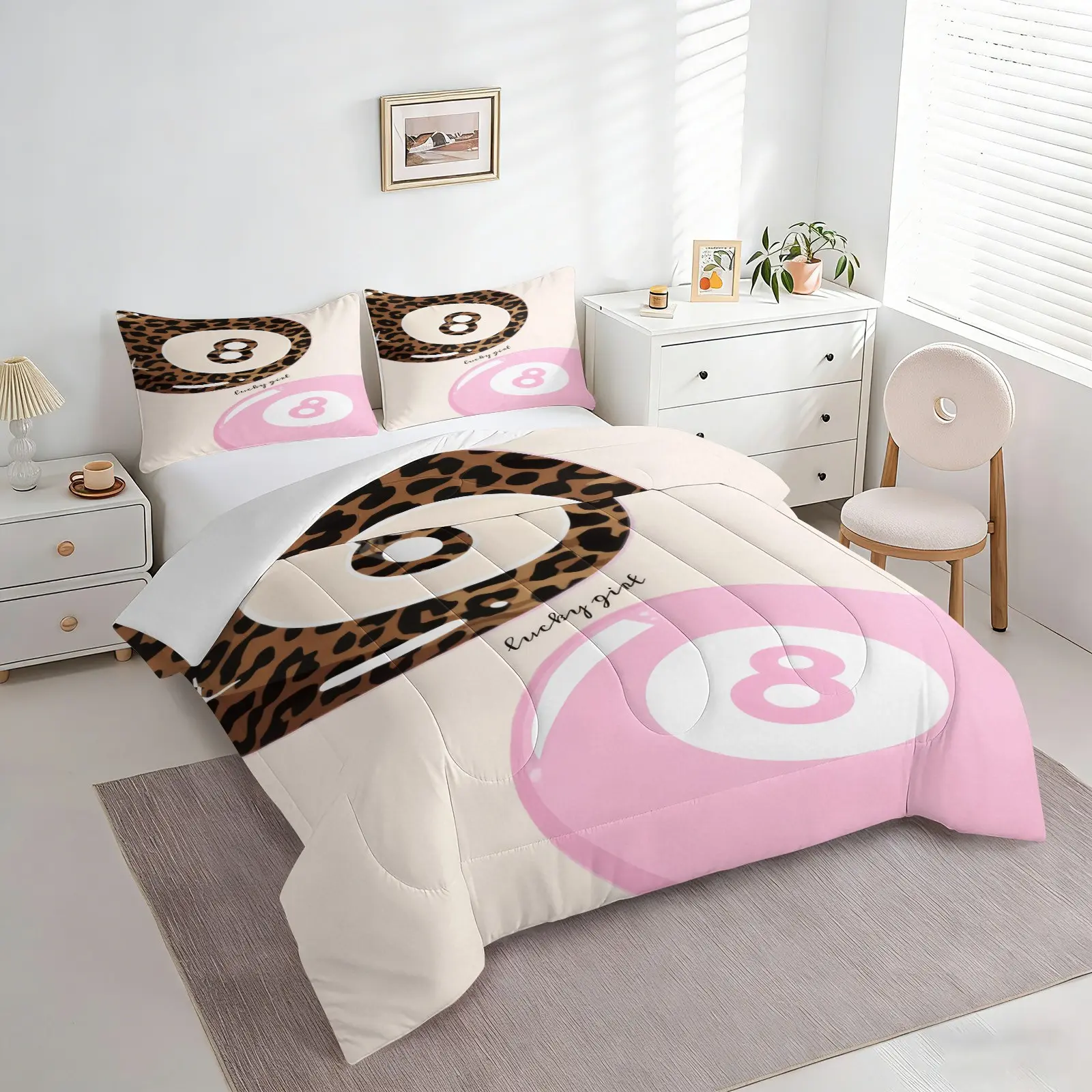 Pink Leopard 8 Ball Comforter Set, 1 Quilt & 1/2 Pillowcase No Pillow Insert, Retro Lucky Style Bedding Set, Soft All Season Bed Comforter, Versatile Home Decor for Teens, Adults, Dormitories, Guest Rooms and Family Bedrooms