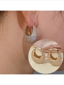 Trending Luxury Minimalist Micro Inlaid Zirconia Hoop Earrings Fashion Versatile Personalized High End Sense Ear Jewelry For Daily Outings Party Matching