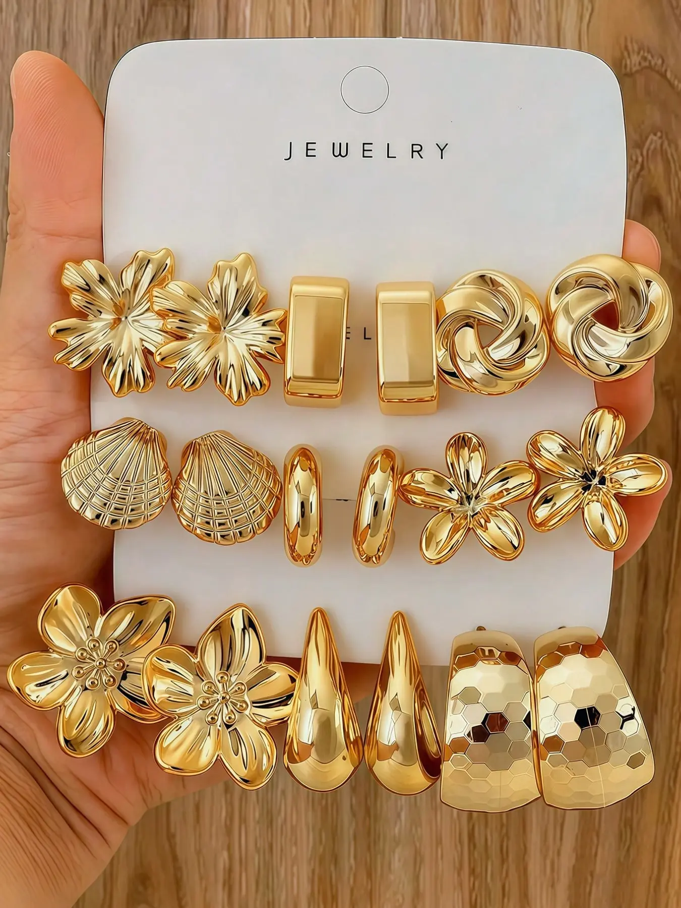 9 pairs Gold Women's Earrings Set, Fashion Party, Travel Vacation, Gift Engagement, Suitable For Various Occasions