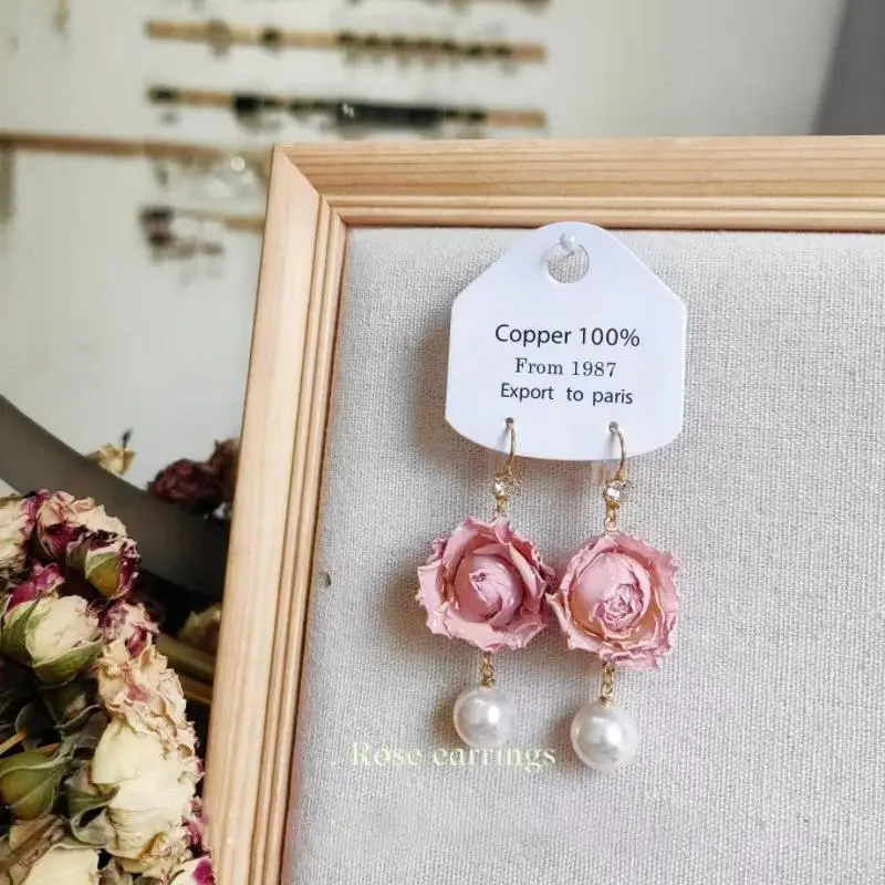 Handmaking Epoxy Resin Preserved Rose Flower Earrings Colorful Natural Rose Drop Earrings Elegant Rose Earrings Custom Packaging