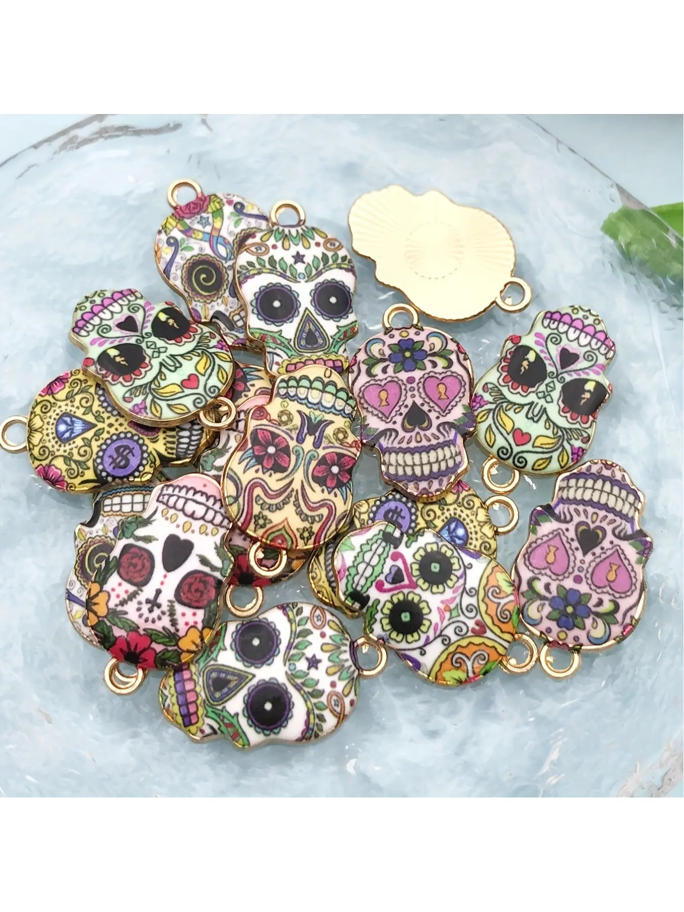 10pcs Mixed Color Halloween Skull Pendants Charms for DIY Necklace Bracelet Earrings Jewelry Making Craft Supplies