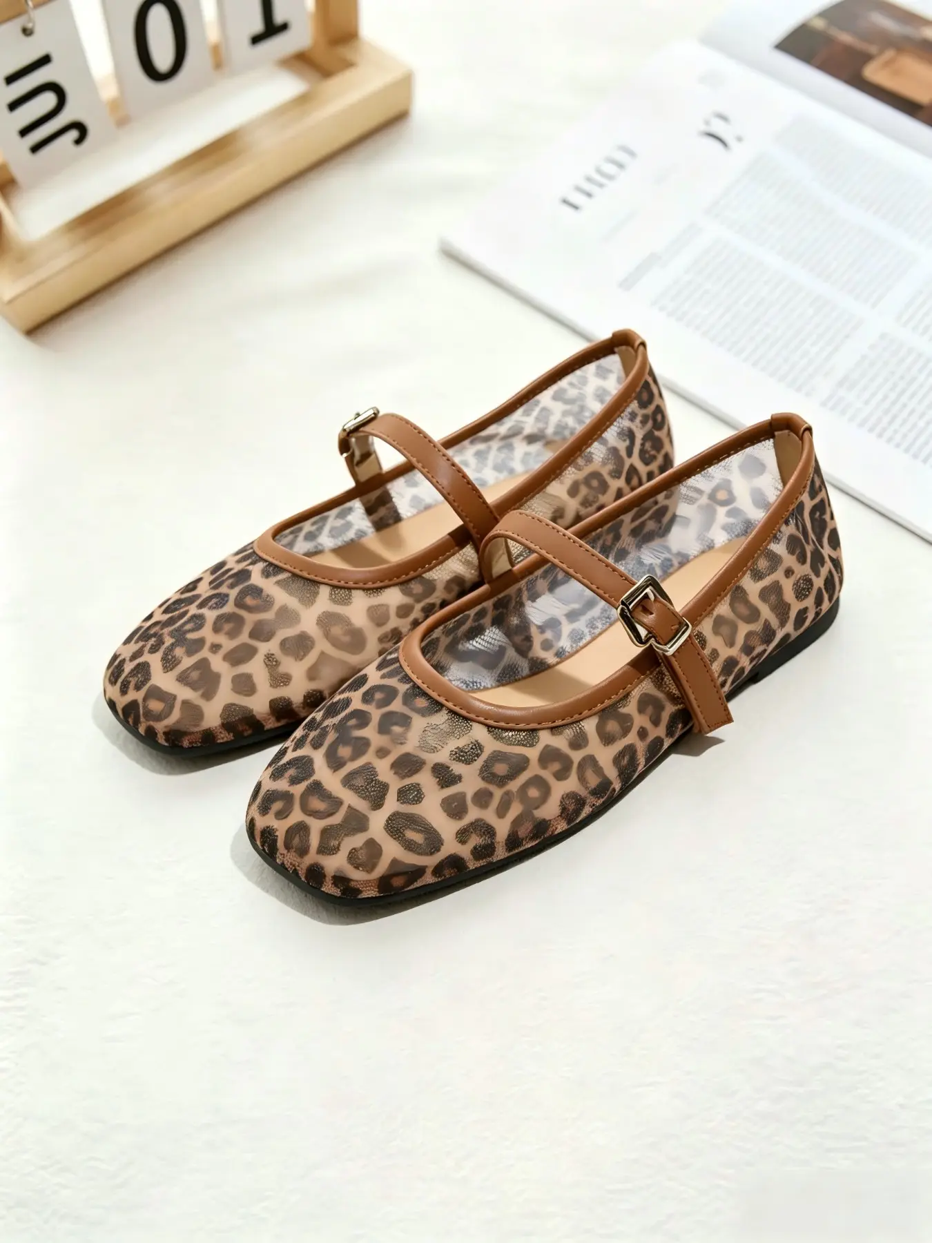 Women's Ballet Flat Shoes, Square Toe, Leopard Pattern, Metal Buckle, Hollow Out, Summer Breathable, Fashion Comfortable, Soft Sole Mary Jane, Leopard Print Shoes