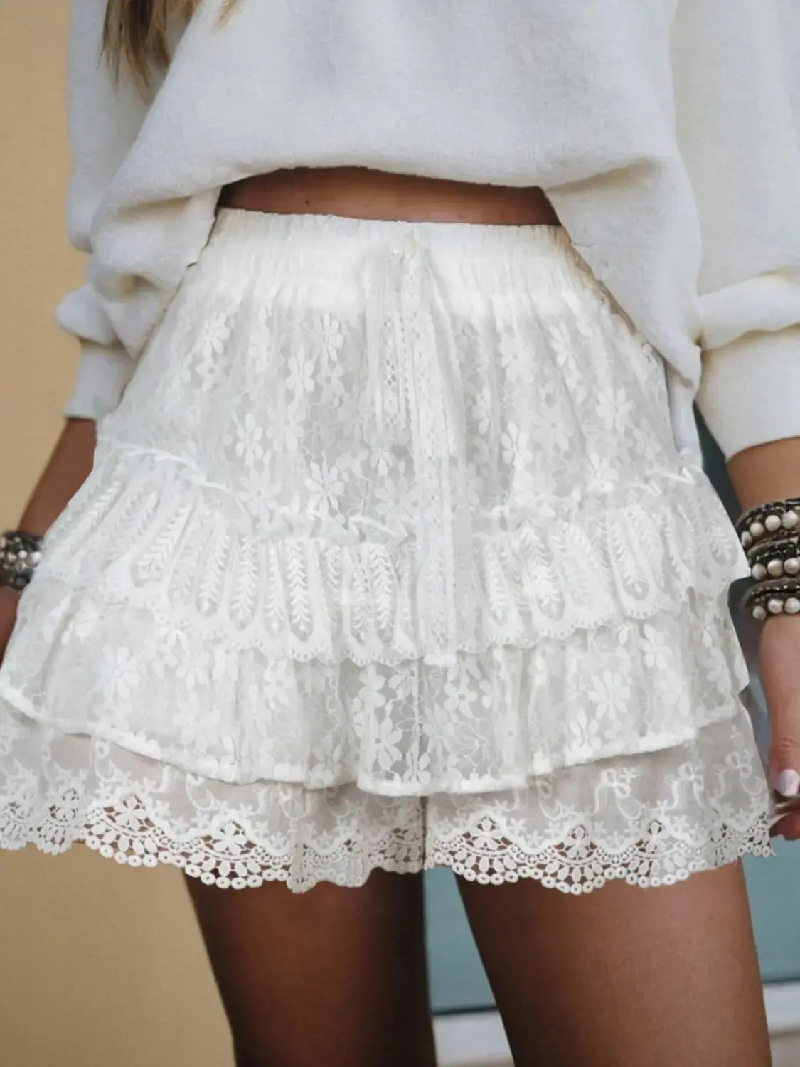 Pure Color Lace Ruffle Layered Drawstring Elastic Adjustable Waist Loose Sweet Bottom Shorts, Stylish Women's Summer Wear, Comfortable and Fashionable, Elegance, Elastic Waistband Shorts