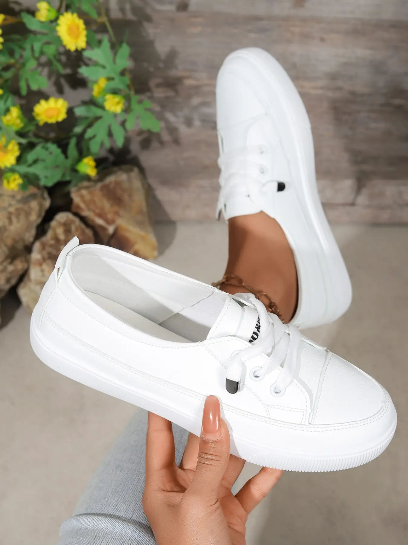 Women Slip On Low Top White Sneakers, No Tie Lace Flat Casual Shoes, Lightweight Minimal Walking Sneakers for Daily Office Street Shopping, White Available, Casual Work Shoes