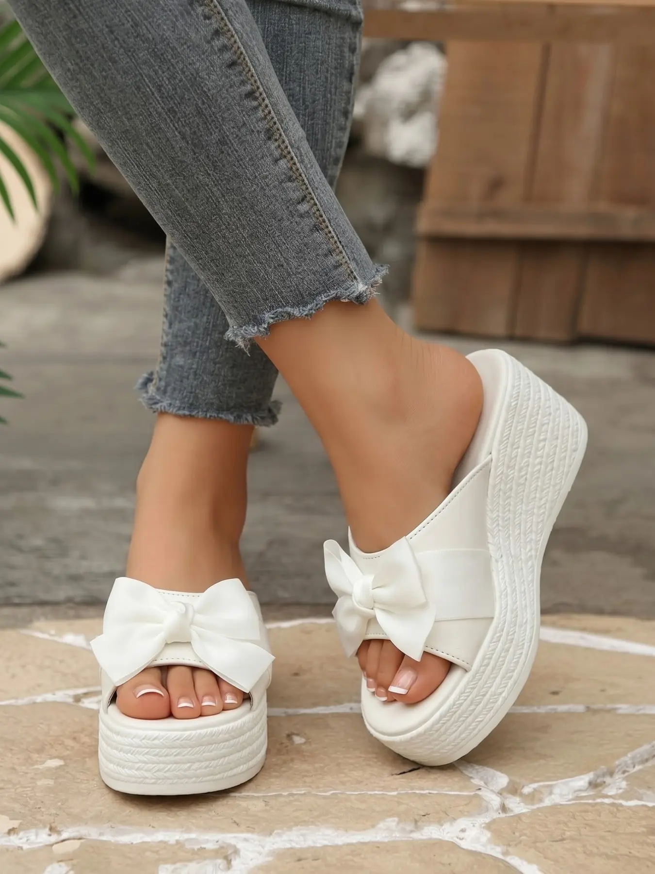 Summer New Satin Bow Thick Sole Wedge Sandals for Women, Outdoor Wear, Anti-Slip Heel Lift, Open Toe Slip-On Shoes, European Style Casual Footwear