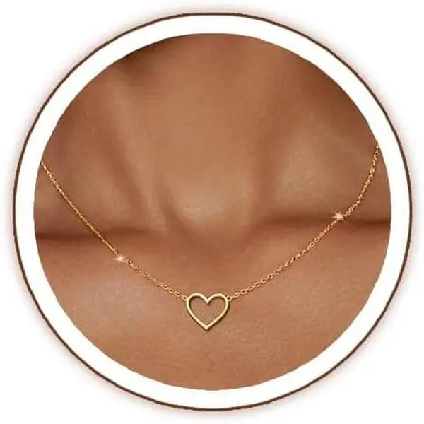 Cute Heart Necklace 18k Gold/Silver Plated Tiny Heart Pendant Choker Necklaces Love Heart Chain Necklace for Women Dainty Gold Jewelry Valentines Day Gifts for Women Girls Teen Girls