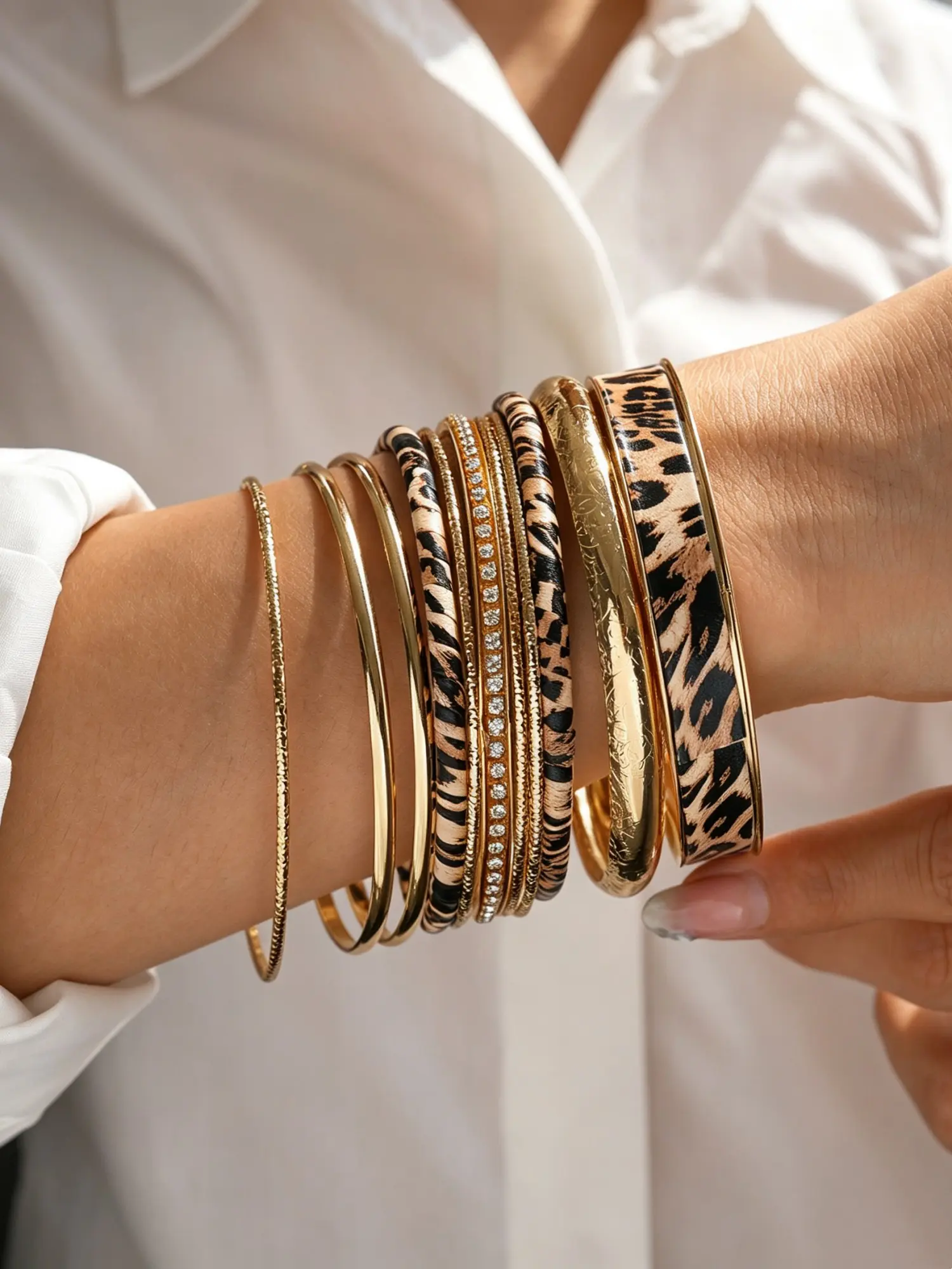 10 Pcs Leopard Print Metal Millennial Y2K Retro Wild Style Wide Narrow Smooth Shiny Rhinestone Multi-Tier Detachable Jewelry Stacked Bracelets