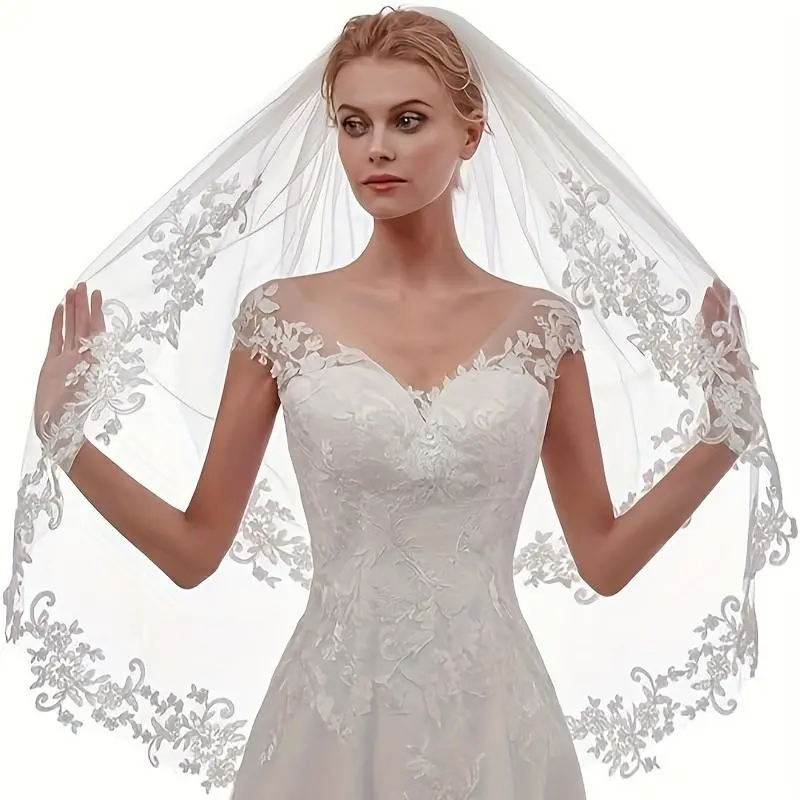 Elegant White Cathedral Veil for Ladies with Comb and Lace Design Short Double Veil for Brides and Formal Events Classic Veil with Lace Touch