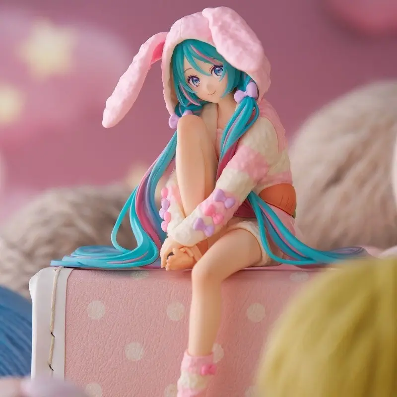 Hatsune Miku Sitting Pajama Figure 13cm, Anime Girl Miniature Desktop Decor, Secondary Dimensional Collectible Gift, PC Case Ornament