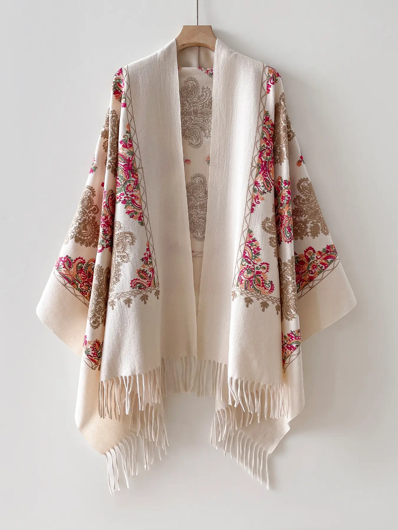 Bohemian Style Wool Scarf with Trendy Paisley Print, Warm Thick Fitted Design Chic Shawl for Fall & Winter, Perfect for Everyday Wear, Boho Style Scarf