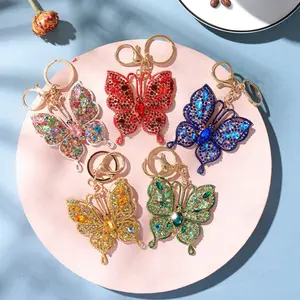 Western Style Colorful Rhinestone Butterfly Keychain, Creative Bag Charm. Glittering elegant ornament, trendy decorative pendant for car keys and handbags, ideal daily accessory and lovely small gift for women.