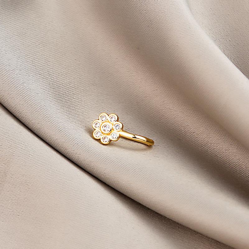 New star-shaped nose ring, simple U-shaped copper micro-inlaid non-piercing nose stud, trendy accessory